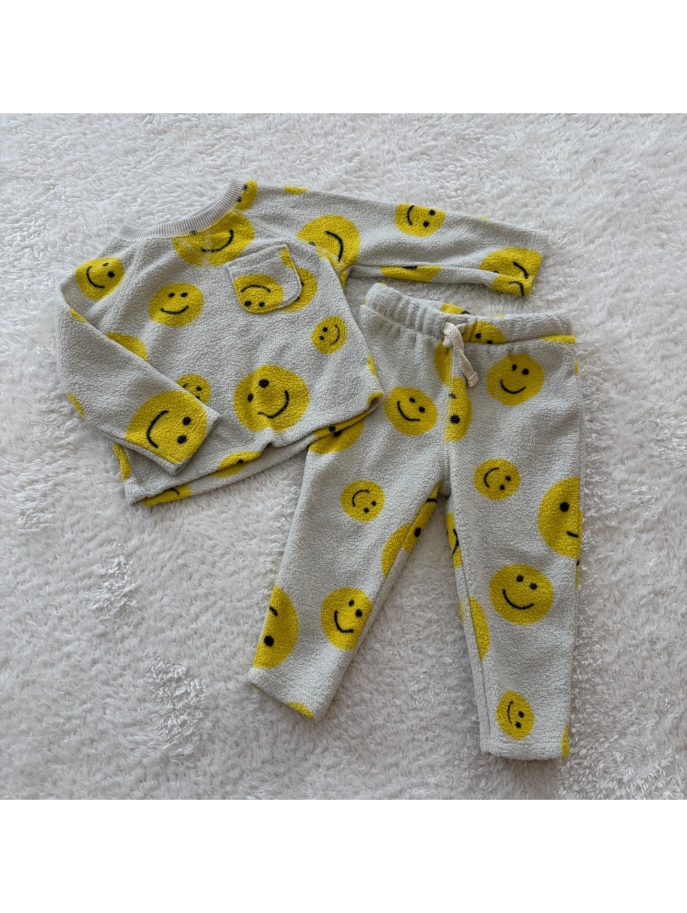 6-12m Old Navy Smiley Set